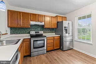 411 Barrington Ct, Palmyra, PA 17078 - Photo 6