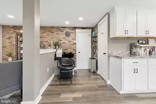 400 E Maple St, Palmyra, PA 17078 - Photo 8
