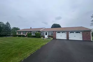 51 Racehorse Dr, Jonestown, PA 17038 - Photo 1