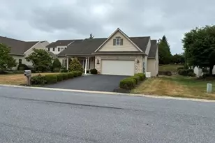 850 Water Edge Ct, Lebanon, PA 17046 - Photo 52