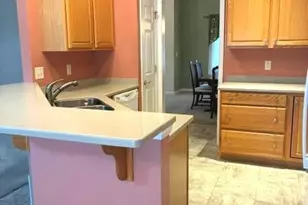 850 Water Edge Ct, Lebanon, PA 17046 - Photo 6