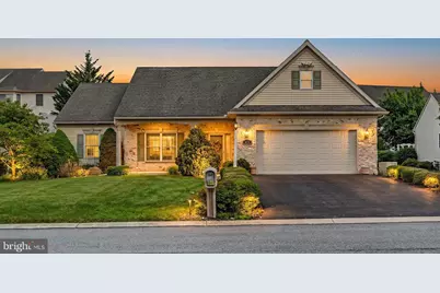 850 Water Edge Ct L-0049, Lebanon, PA 17046 - Photo 1