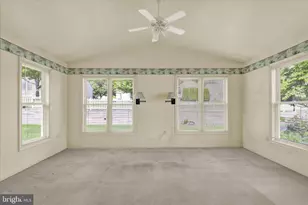 14 Springhouse Dr, Myerstown, PA 17067 - Photo 10