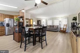 105 Palm City Park, Annville, PA 17003 - Photo 12