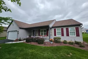 122 Arbor Dr, Myerstown, PA 17067 - Photo 2