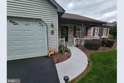 122 Arbor Drive, Myerstown, PA 17067 - Photo 4