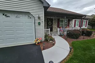 122 Arbor Dr, Myerstown, PA 17067 - Photo 4