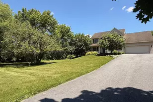 478 N Lancaster St, Jonestown, PA 17038 - Photo 2