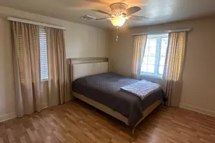 528 E Cherry St, Palmyra, PA 17078 - Photo 6