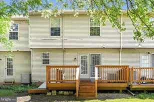 807 S 3rd St, Lebanon, PA 17042 - Photo 26