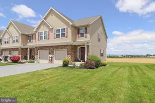 156 Linda Sue Ln, Myerstown, PA 17067 - Photo 4