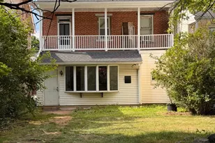 434 W Main St, Annville, PA 17003 - Photo 1