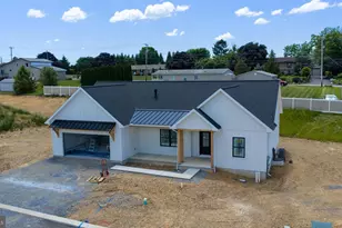 106 Grove Ln, Myerstown, PA 17067 - Photo 1