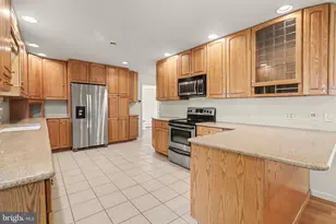 142 Eisenhower Rd, Palmyra, PA 17078 - Photo 10