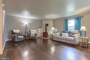 747 Barbara Ann Dr, Lebanon, PA 17046 - Photo 8