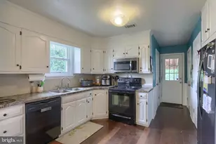 747 Barbara Ann Dr, Lebanon, PA 17046 - Photo 14