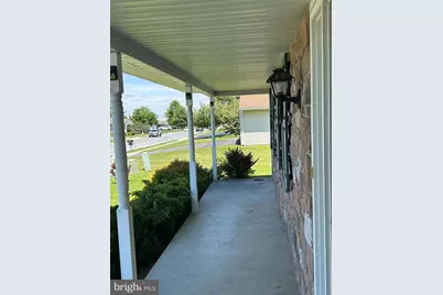 135 Sweetwater Lane, Newmanstown, PA 17073 - Photo 2