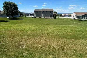 135 Sweetwater Ln, Newmanstown, PA 17073 - Photo 30