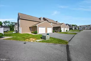 721 Farmwood Ln, Lebanon, PA 17042 - Photo 26