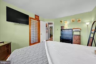 623 W Pine St, Palmyra, PA 17078 - Photo 24