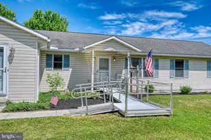 26 E Bethany Rd, Newmanstown, PA 17073 - Photo 2