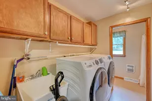 26 E Bethany Rd, Newmanstown, PA 17073 - Photo 20