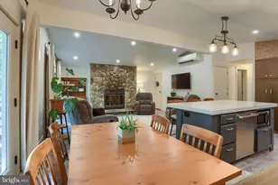 156 Lakeside Dr, Fredericksburg, PA 17026 - Photo 14
