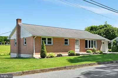 34 Locust Ln, Quentin, PA 17083 - Photo 2