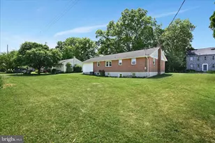 34 Locust Ln, Quentin, PA 17083 - Photo 28