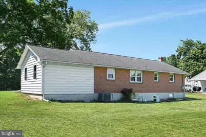 34 Locust Ln, Quentin, PA 17083 - Photo 24