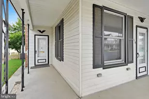 228 E Cherry St, Palmyra, PA 17078 - Photo 6