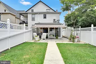 228 E Cherry St, Palmyra, PA 17078 - Photo 36