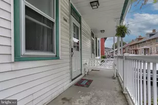 369 Boyd St, Lebanon, PA 17042 - Photo 2