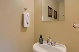 137 Pickwick Cir, Palmyra, PA 17078 - Photo 24