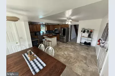 125 N Mechanic Street, Fredericksburg, PA 17026 - Photo 4