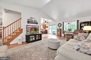 9 N Butterfly Dr, Myerstown, PA 17067 - Photo 16