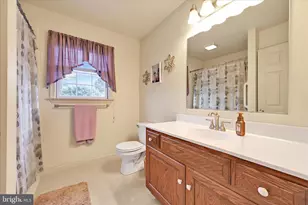 9 N Butterfly Dr, Myerstown, PA 17067 - Photo 28