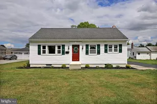 124 S Spruce St, Annville, PA 17003 - Photo 6