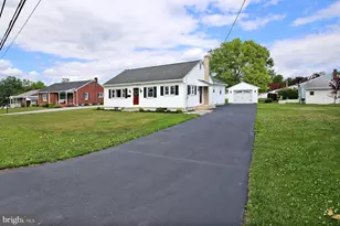 124 S Spruce St, Annville, PA 17003 - Photo 4
