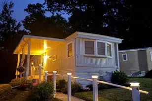 472 S Lancaster St, Lebanon, PA 17046 - Photo 2