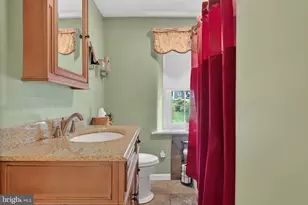 332 Boyd St, Lebanon, PA 17042 - Photo 18