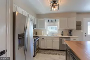 37 Village Dr, Newmanstown, PA 17073 - Photo 14