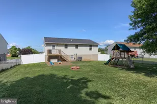 37 Village Dr, Newmanstown, PA 17073 - Photo 32