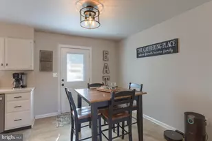 37 Village Dr, Newmanstown, PA 17073 - Photo 10