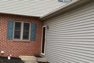 2107 Acorn Ct, Lebanon, PA 17042 - Photo 4