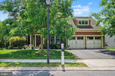 14 Finch Dr, Lebanon, PA 17042 - Photo 2