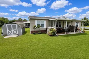 14 Orchard St, Fredericksburg, PA 17026 - Photo 1