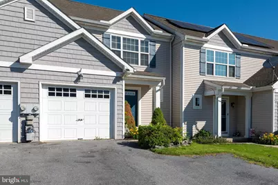 201 Wheatstone Lane, Lebanon, PA 17042 - Photo 2