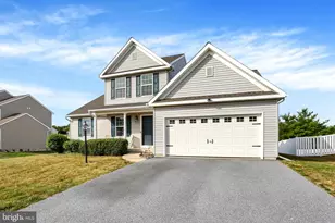 38 Waterford Ln L-0129, Annville, PA 17003 - Photo 2