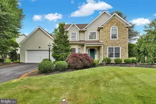 128 MacIntosh Dr, Palmyra, PA 17078 - Photo 1